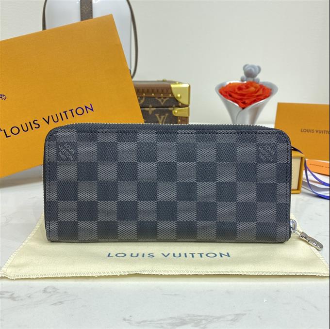 2025224M62295104120410