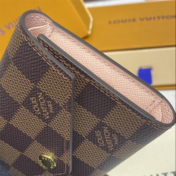 2025224M62360104117749