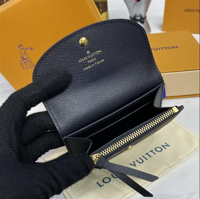 2025224M62361104112793