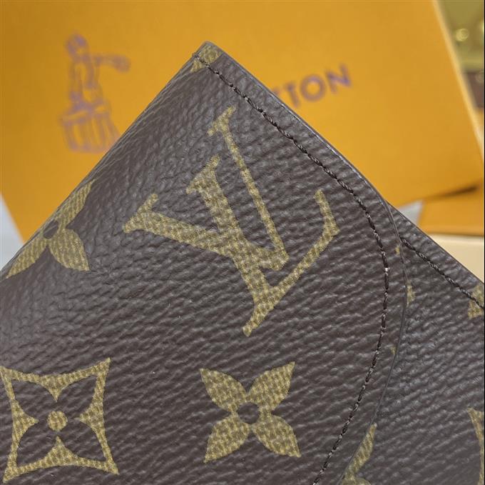 2025224M62361104114126