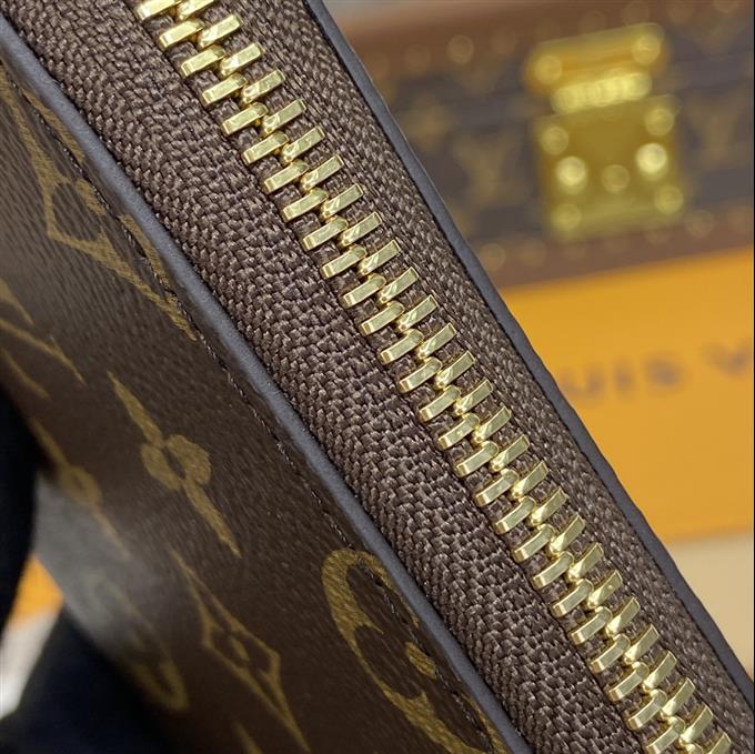 2025224M62581104120901