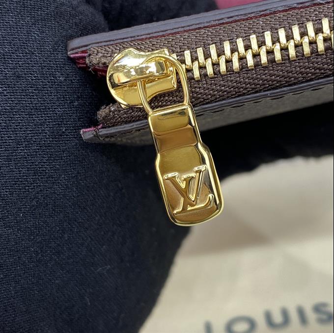 2025224M62932104125537