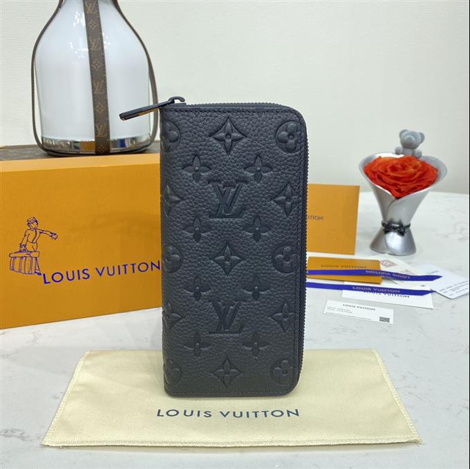 2025224M69047104121113