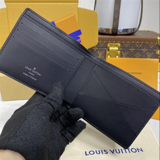 2025224M6982910410806