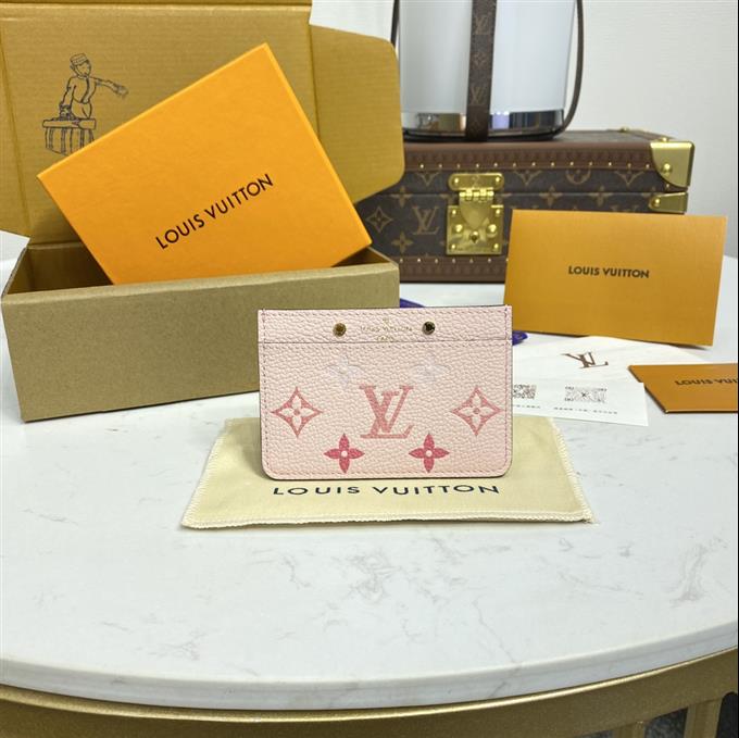 2025224M81022104127508