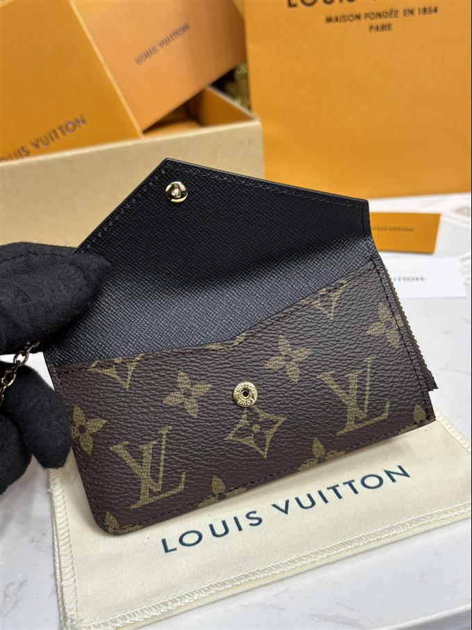 2025224M81303104111909