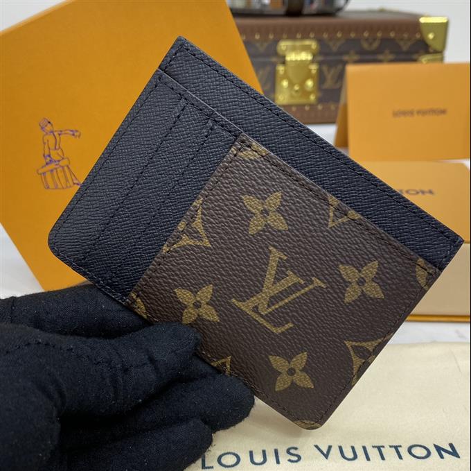 2025224M81462104116523