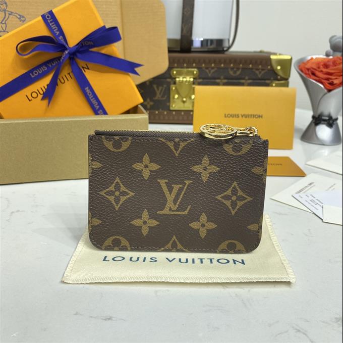 2025224M81880104111940