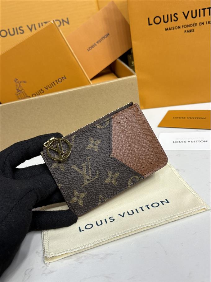 2025224M81880104112291