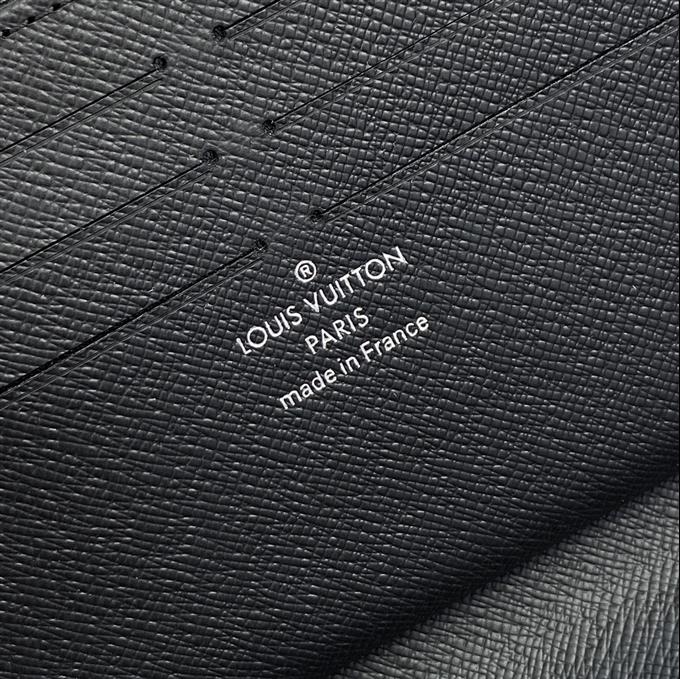 2025224M8208110412175