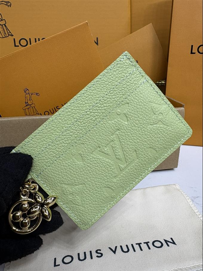 2025224M821321041341