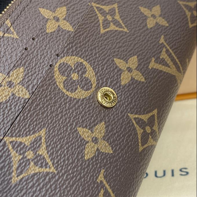 2025224M8215710416946