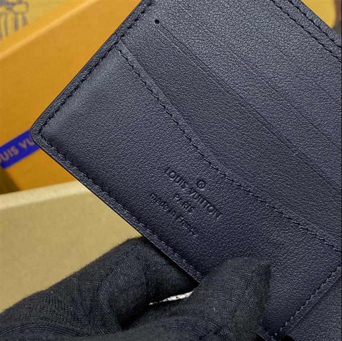 2025224M831281041106