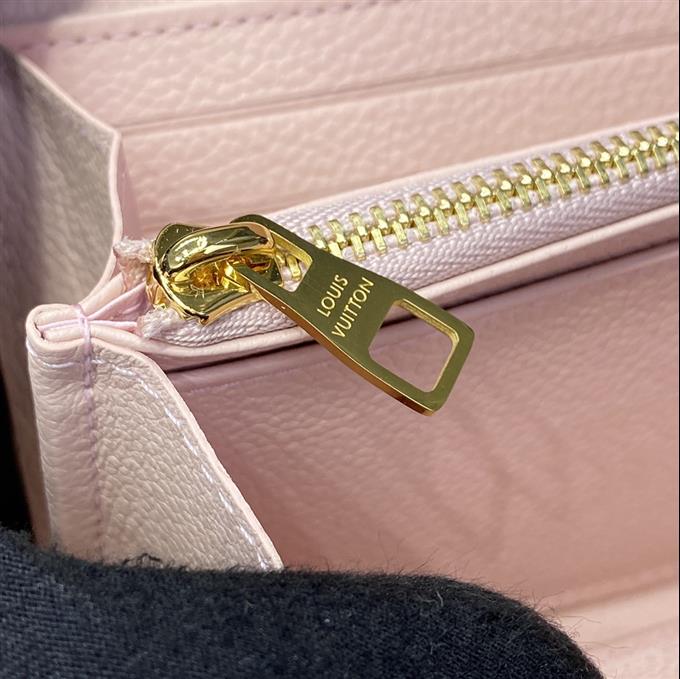 2025224M83443104115821