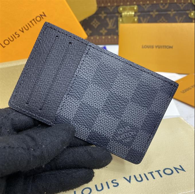 2025224N62666104110810