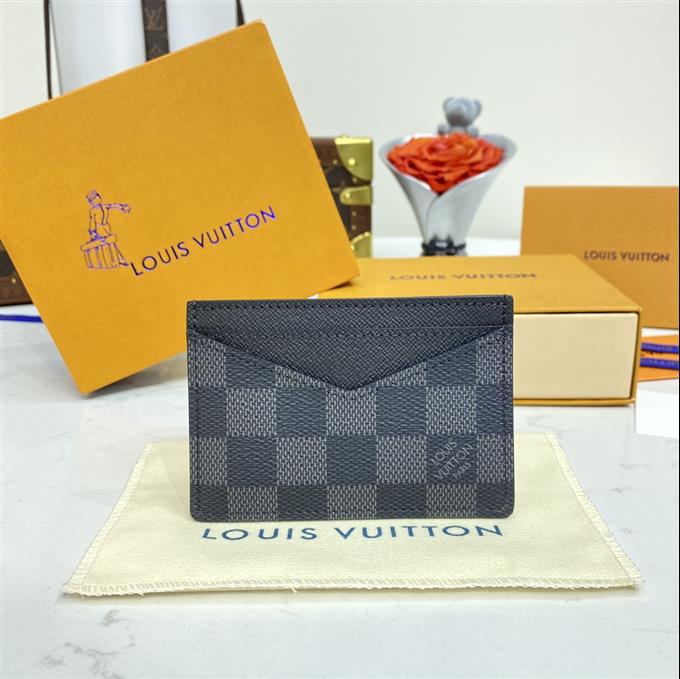 2025224N62666104110888