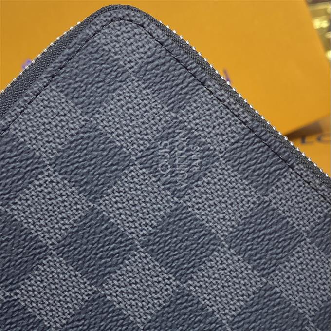 2025224N63077104130120