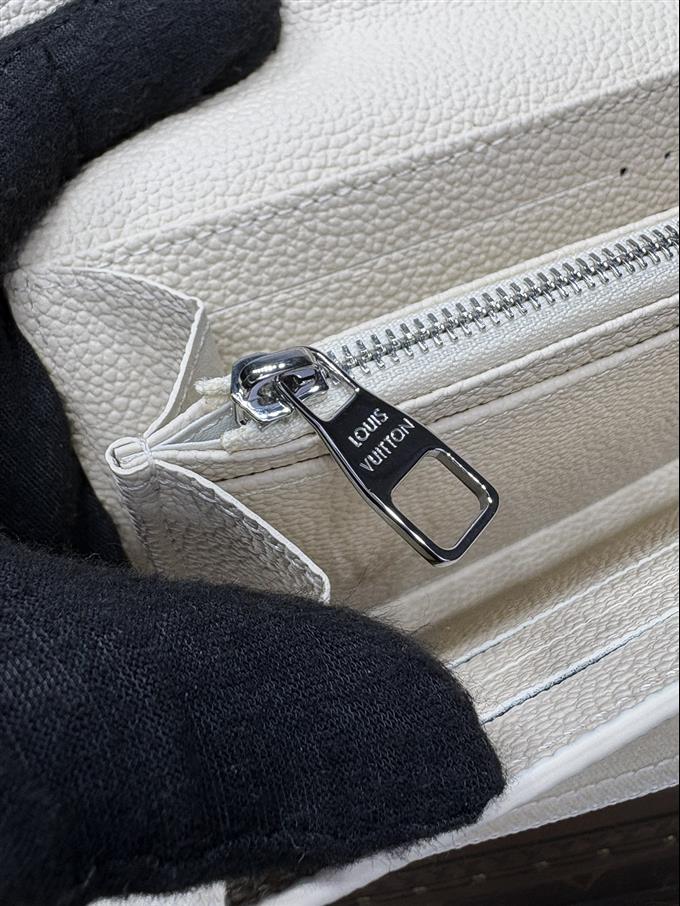 2025224M1217210471867