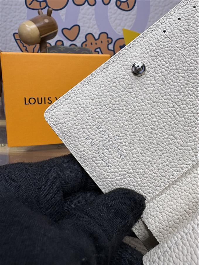 2025224M12188104717184