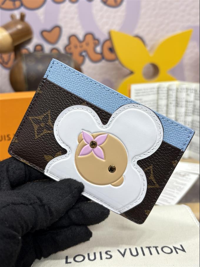 2025224M12213104538486