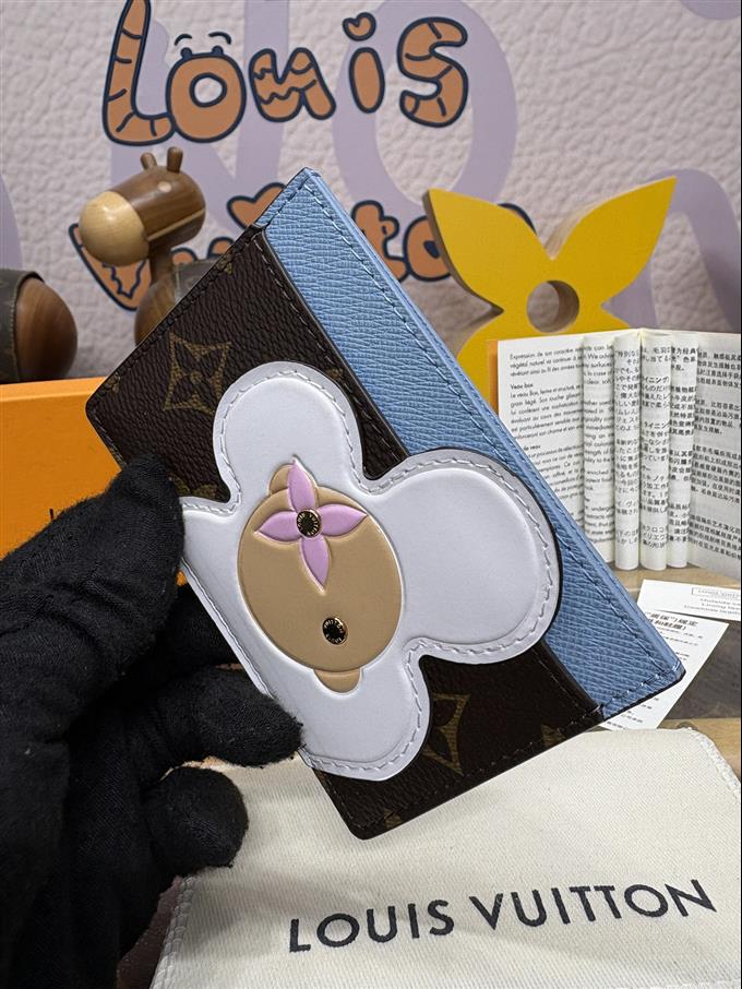 2025224M12213104538518