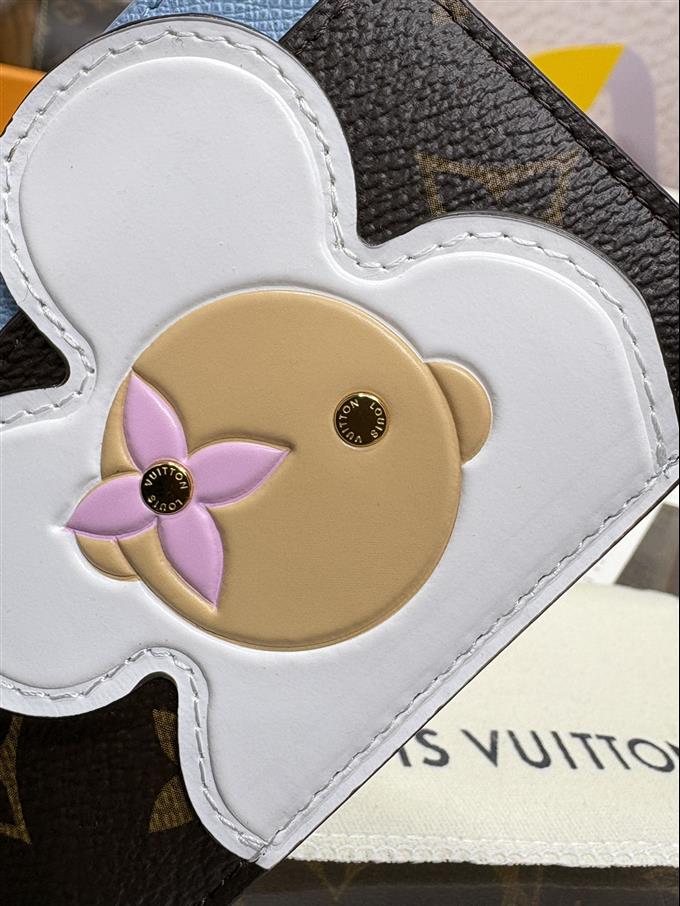 2025224M12213104538549