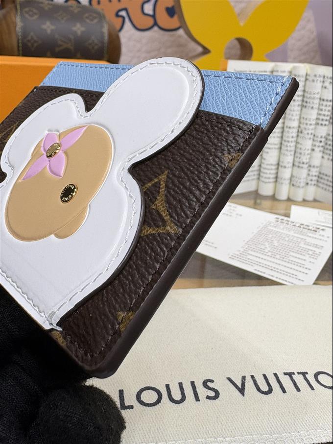 2025224M12213104538565