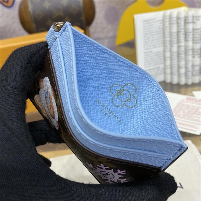 2025224M12215171152833