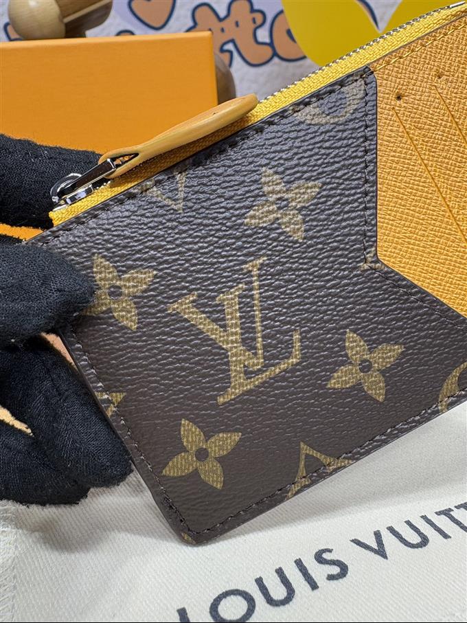 2025224M12384104540259