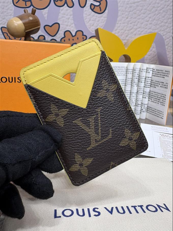 2025224M12602104539263