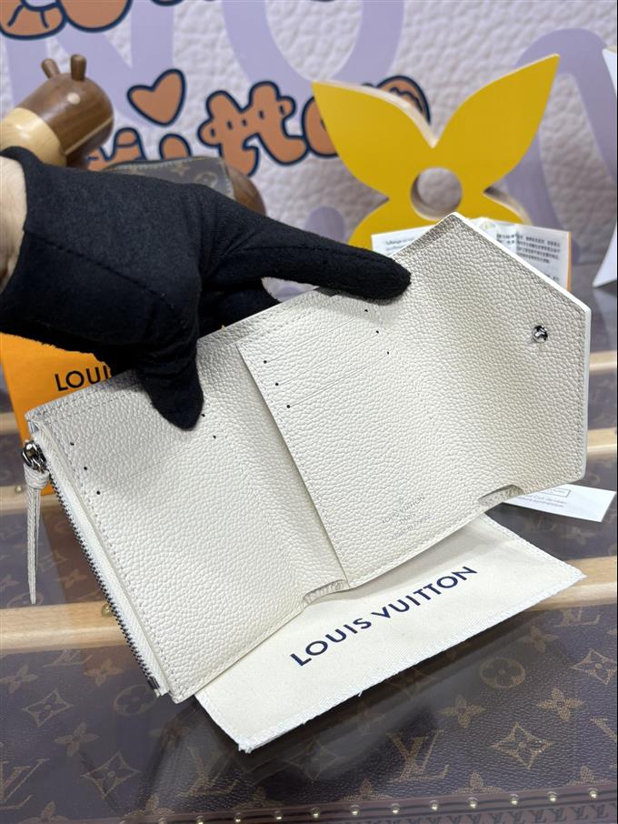 2025224M12746104718540