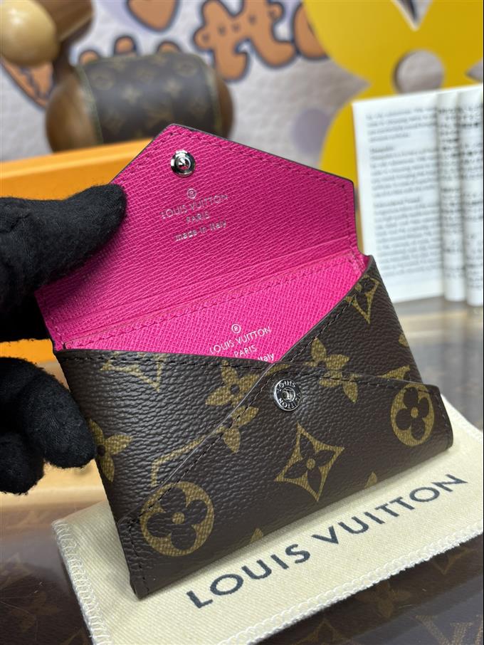 2025224M12884104539708