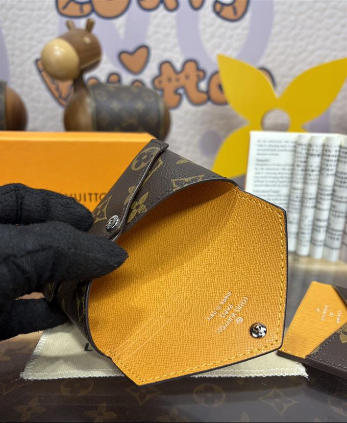 2025224M12884104539850