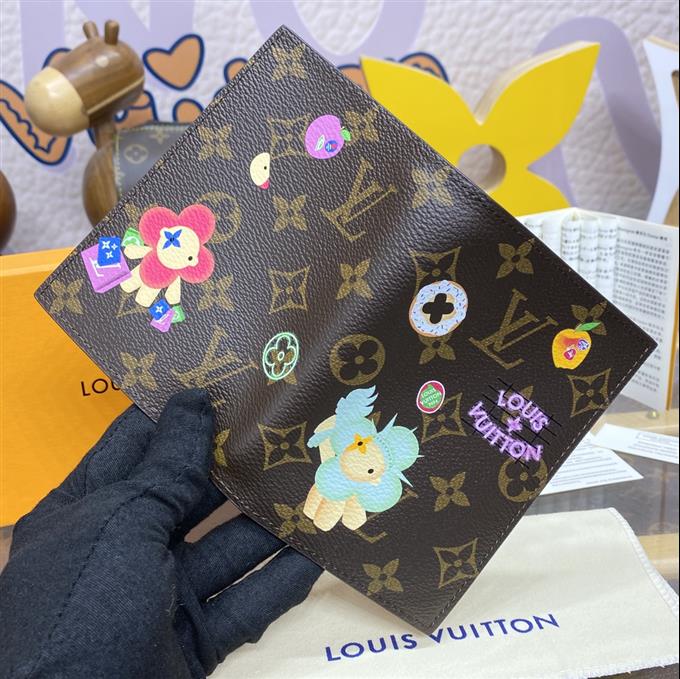 2025224M12237123210770