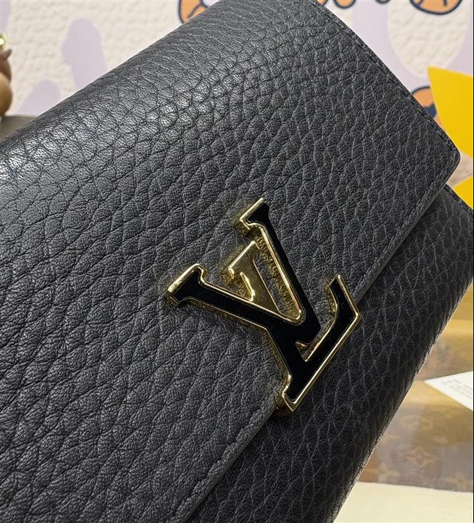 2025224M62156104717403