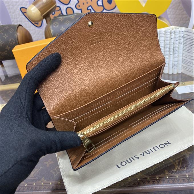 2025224M82257104624396