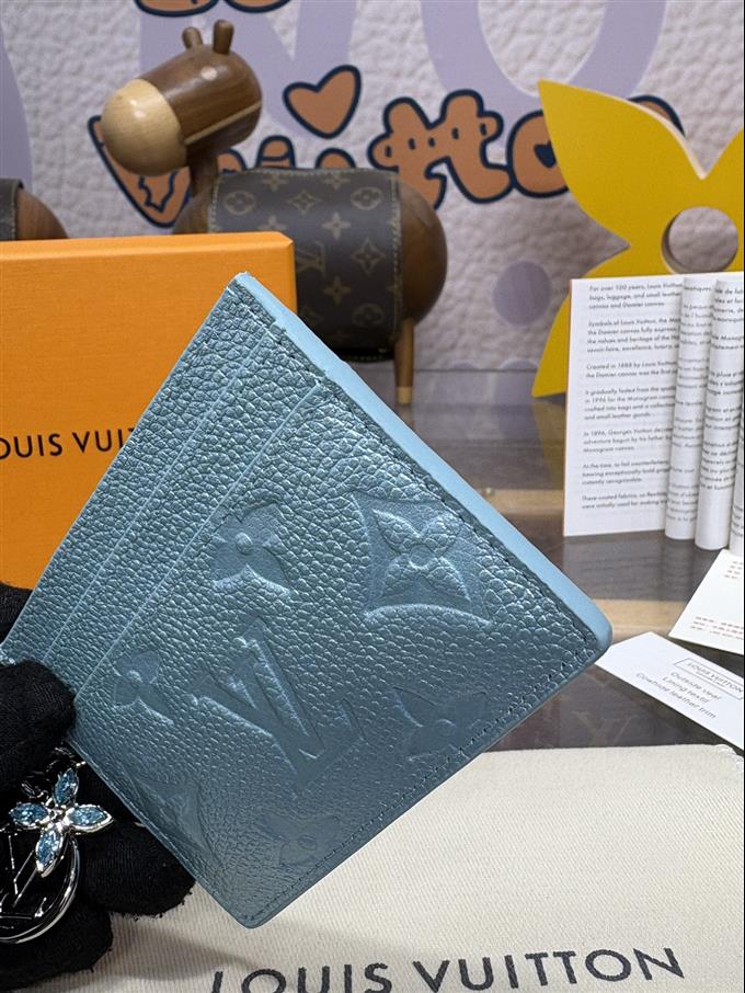 2025224M12178105244223