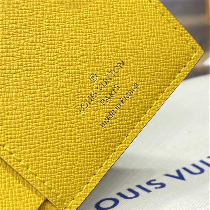 2025224M82381105247725