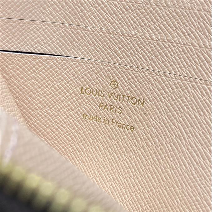 2025224M83476105248215