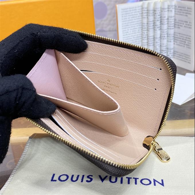 2025224M83476105248231