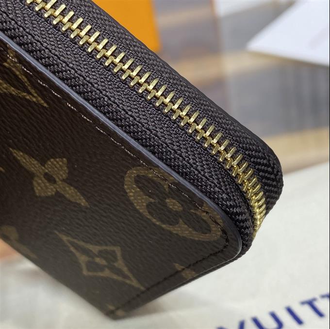 2025224M8347610524873