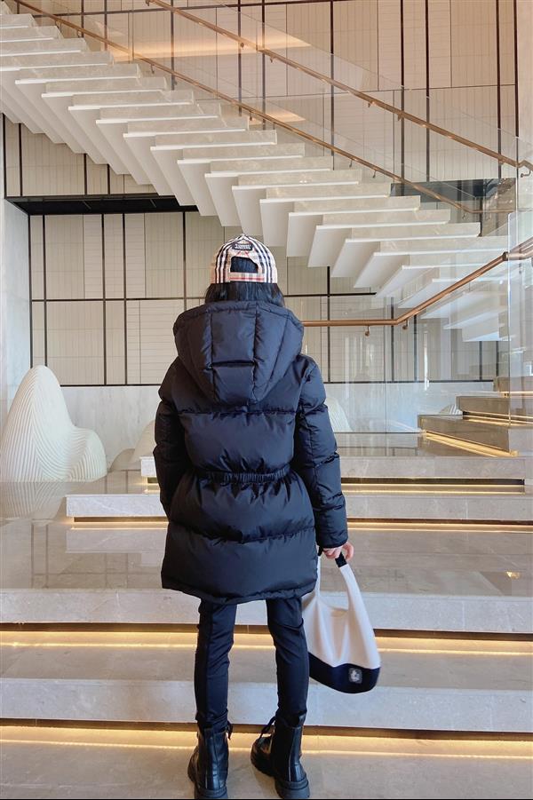 2024322113131408370400