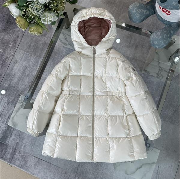 2024322133531594370400