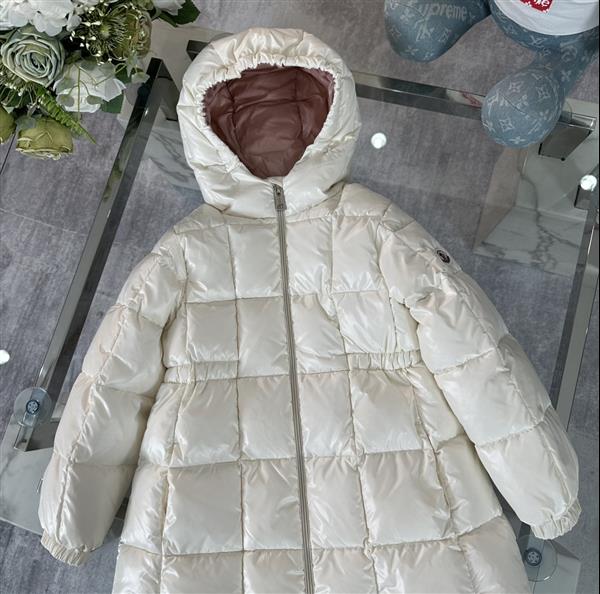 2024322133531610370400