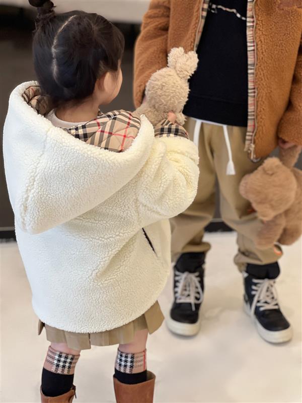 2024322111742253280320