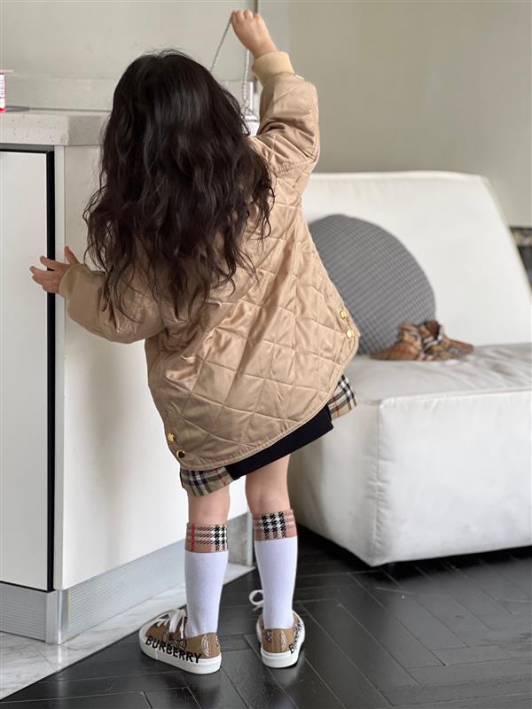 2024322111827172240260