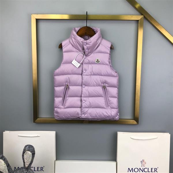 2024322133429258270300