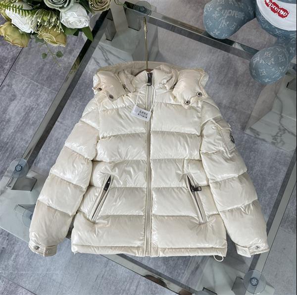 2024322133429607390430