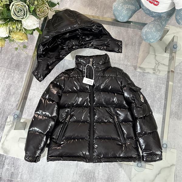 2024322133430390390430