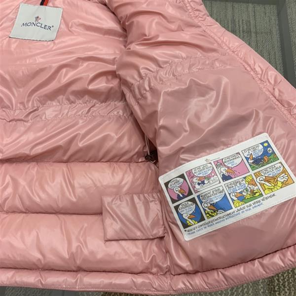 2024322133438608300320